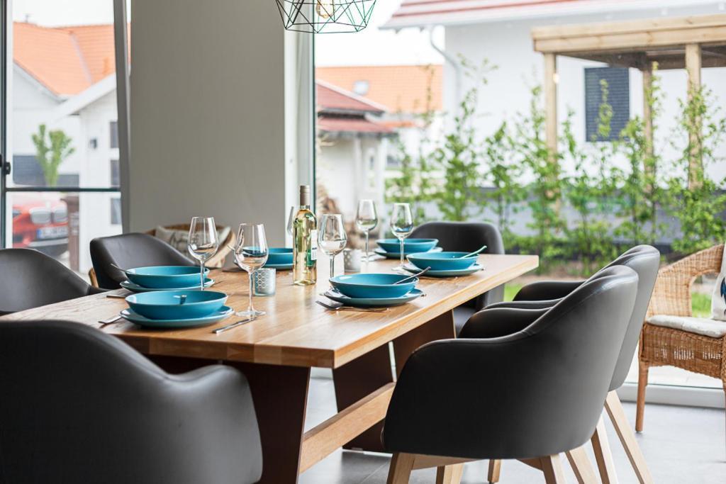 Ferienhaus Ruegen-Relax Трент Екстериор снимка