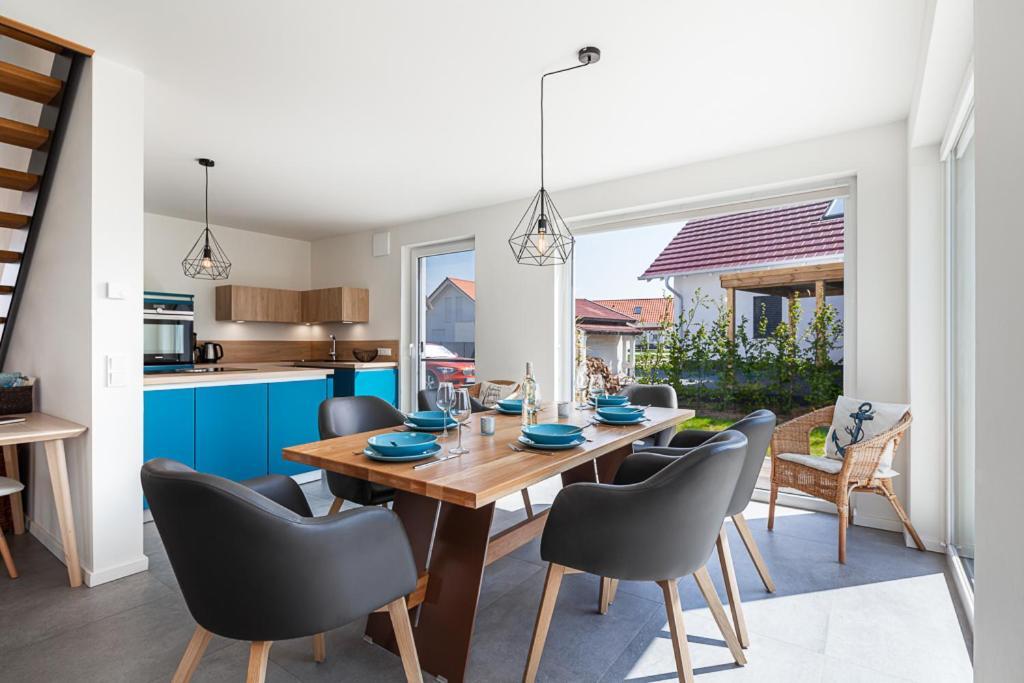 Ferienhaus Ruegen-Relax Трент Екстериор снимка